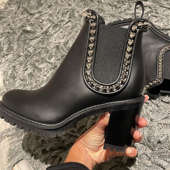 Christian louboutin capahutta boots worn a few times!! - Picture 4 of 9